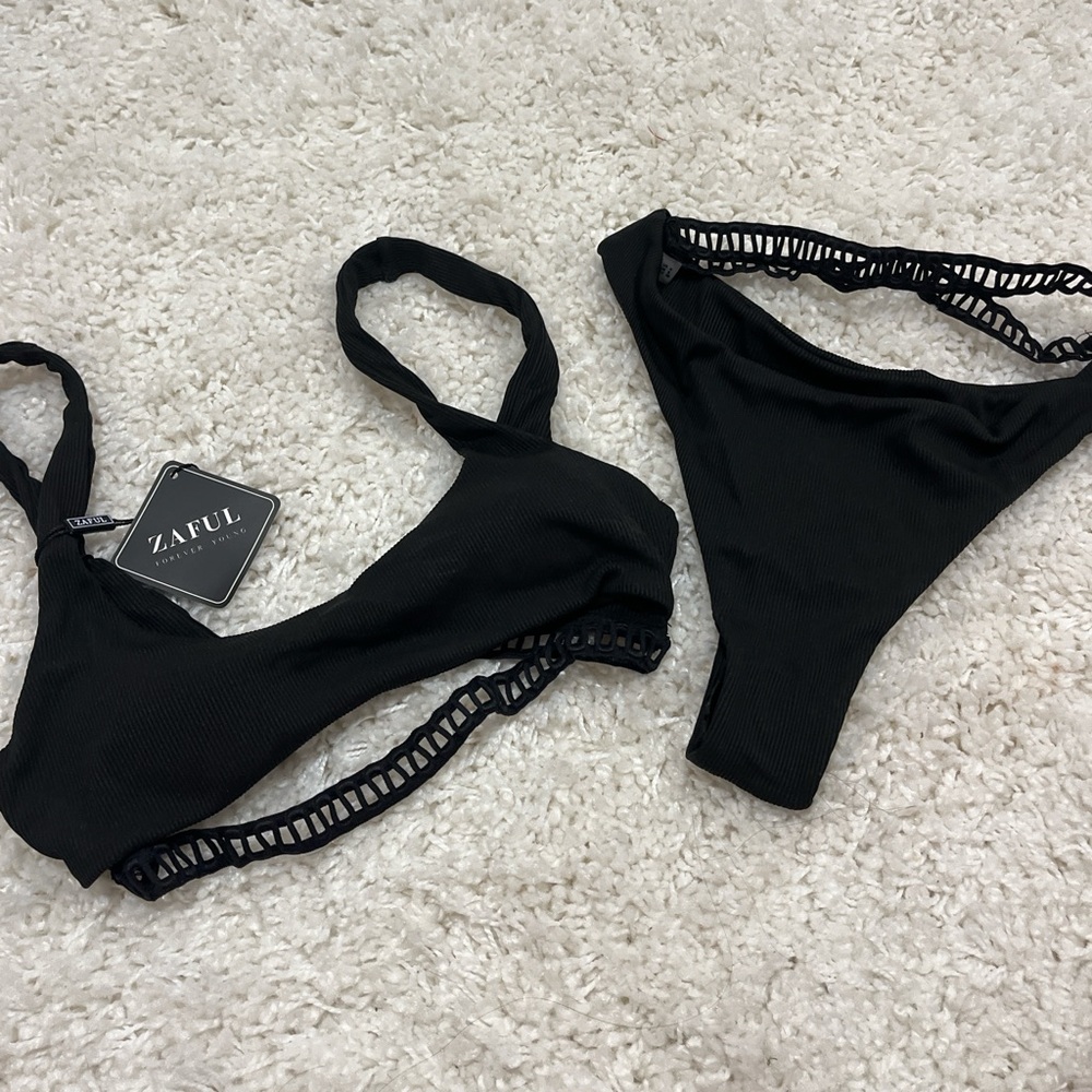 Black Bikini Set